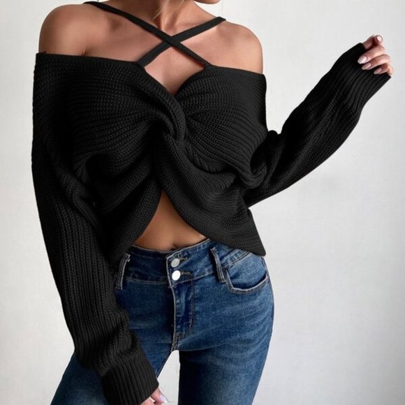 Twist Cold Shoulder Crop Sweater  - black - Picture 5 of 7